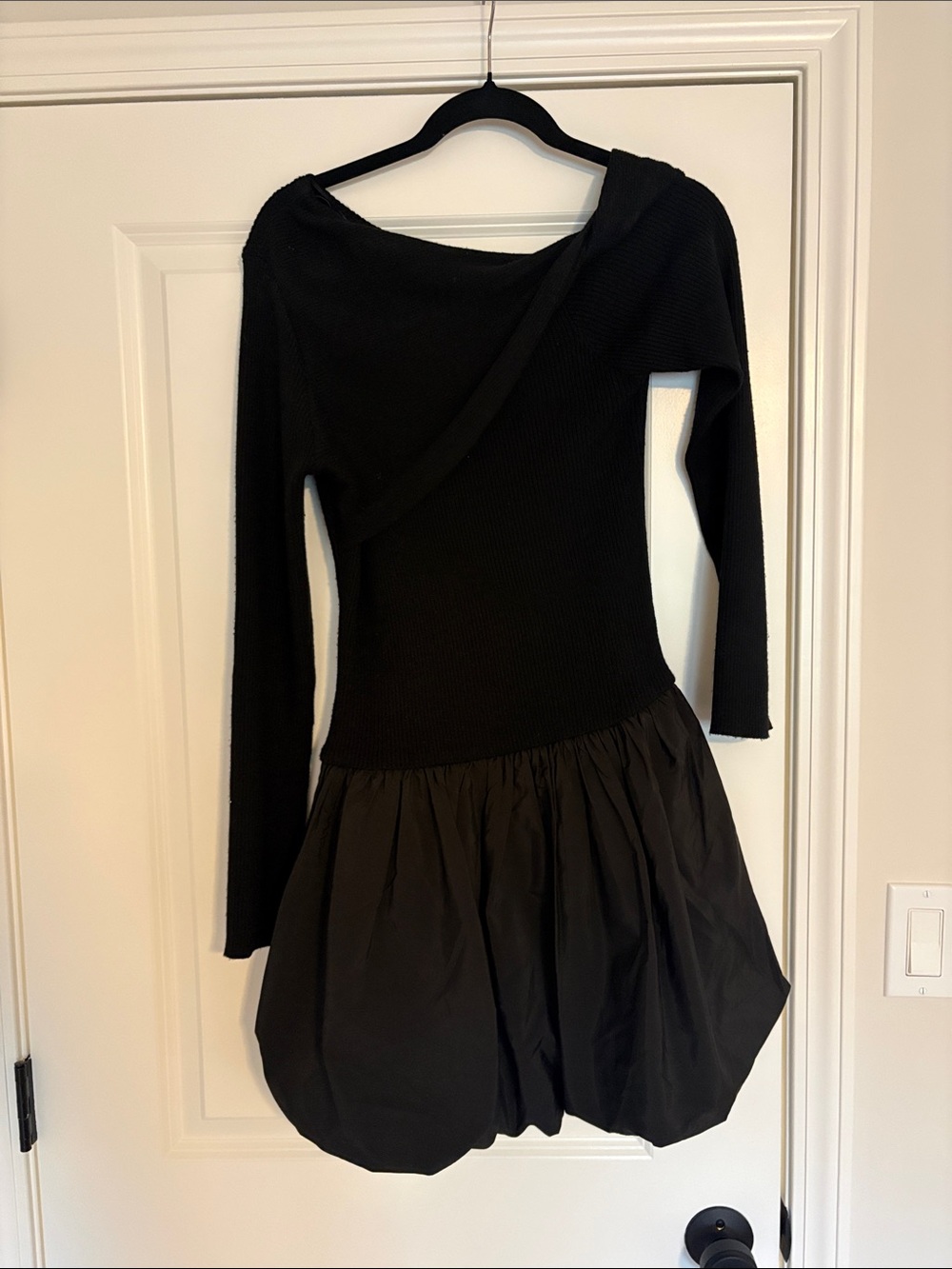 En Saison Black Long-Sleeve Mini Dress